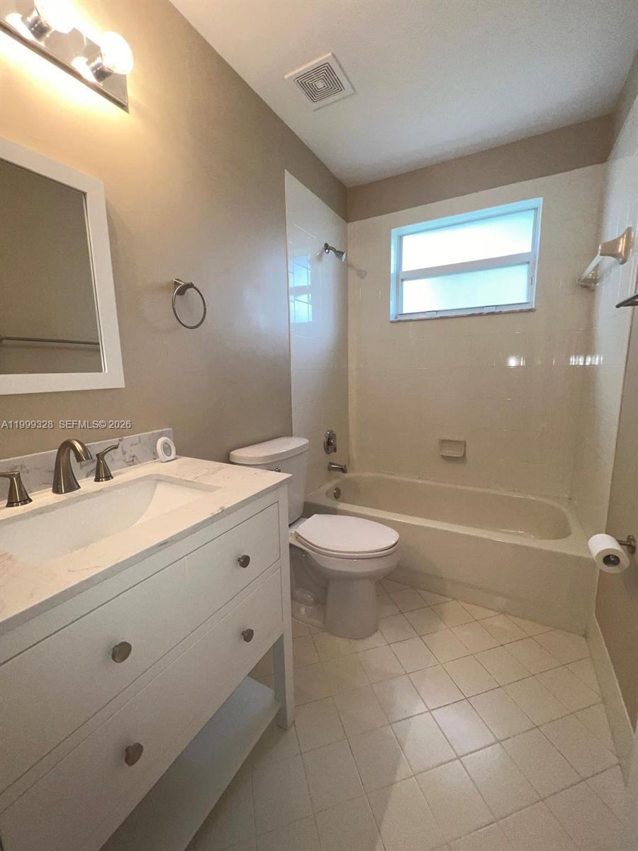 RIVIERA ISLES II - Residential