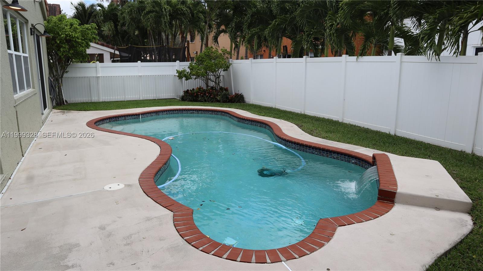 RIVIERA ISLES II - Residential