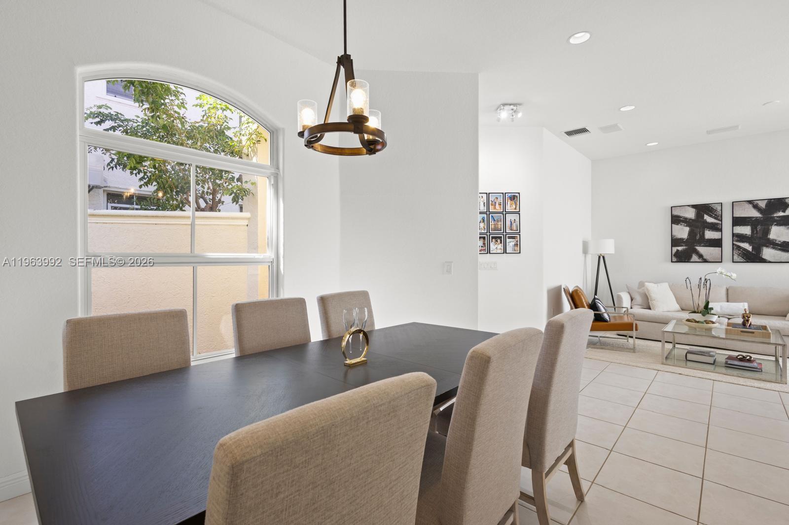 THREE ISLANDS 3RD SECTION - Residential