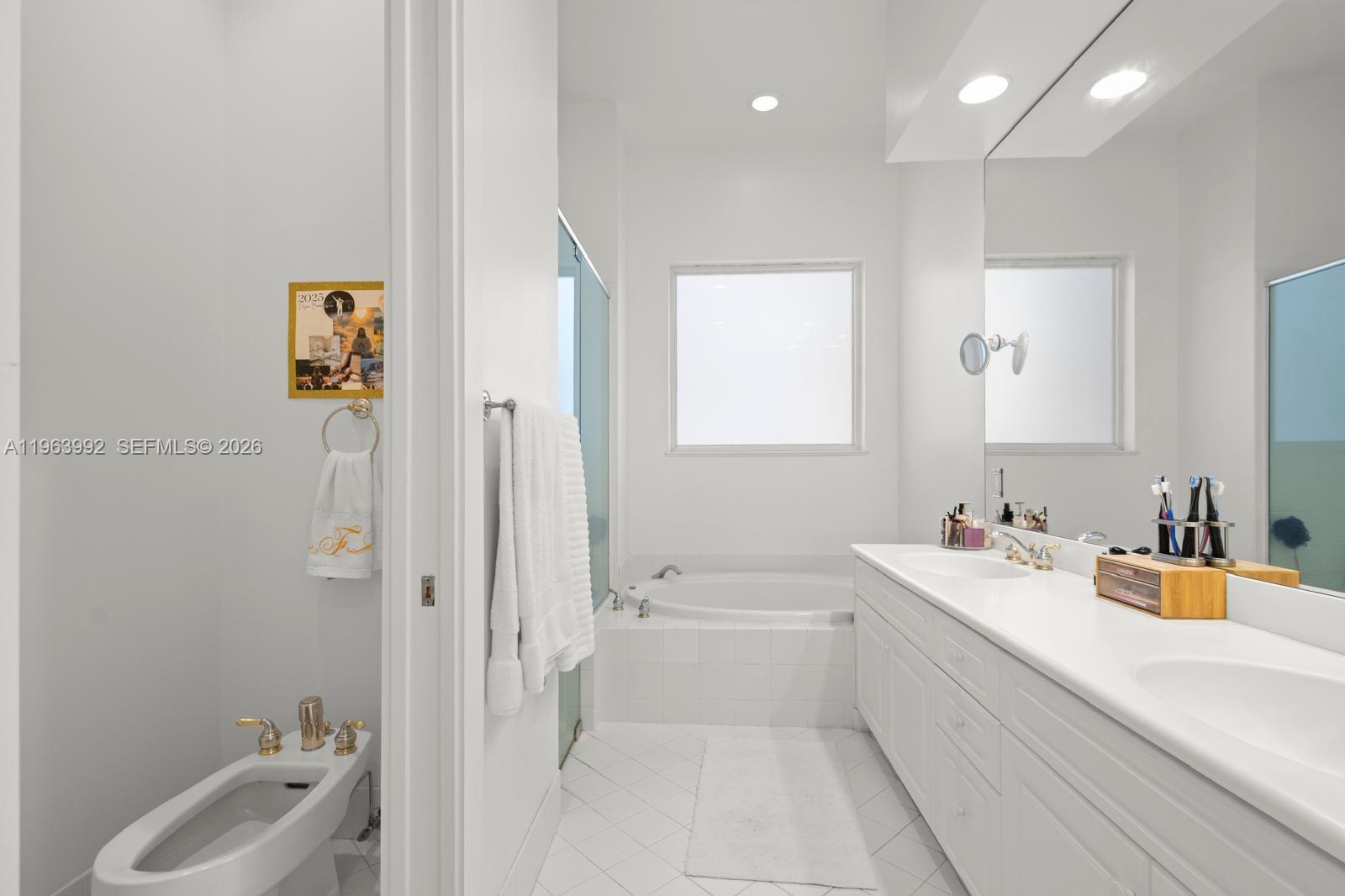 THREE ISLANDS 3RD SECTION - Residential