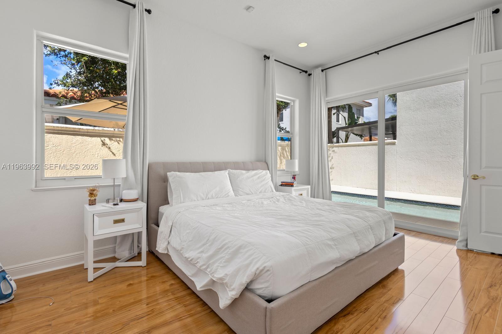 THREE ISLANDS 3RD SECTION - Residential