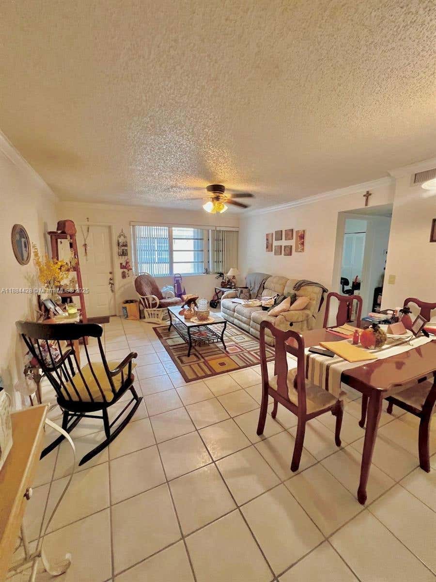 Photo of 10060 Twin Lakes Dr #37-H, Coral Springs, FL 33071 (MLS # A11884428)