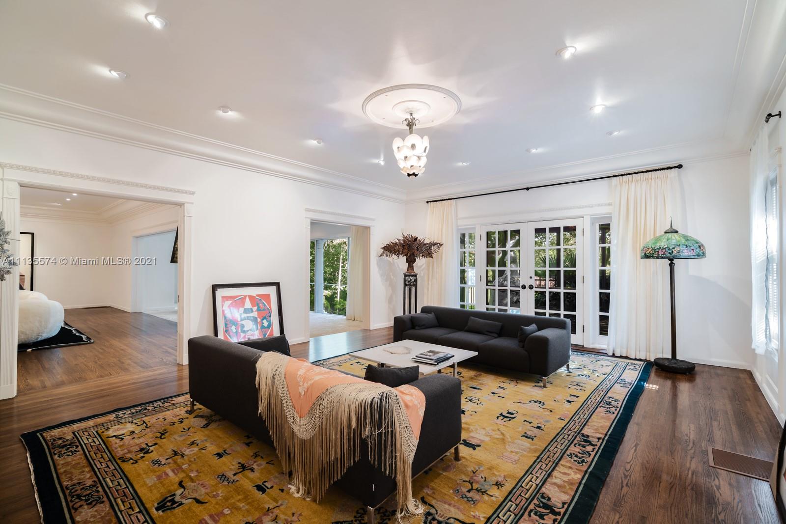 GABLES ESTATES NO 2 - Residential