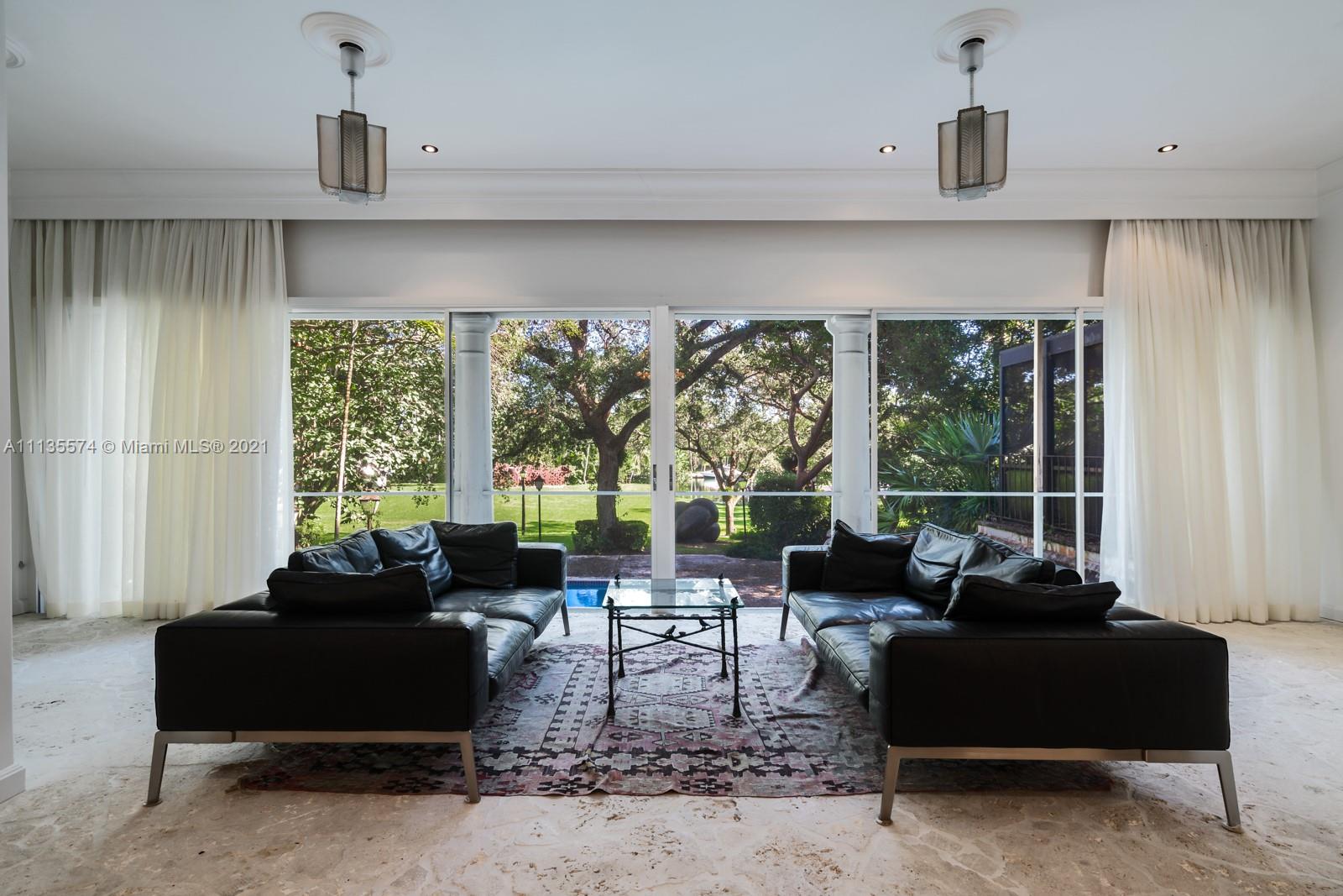 GABLES ESTATES NO 2 - Residential