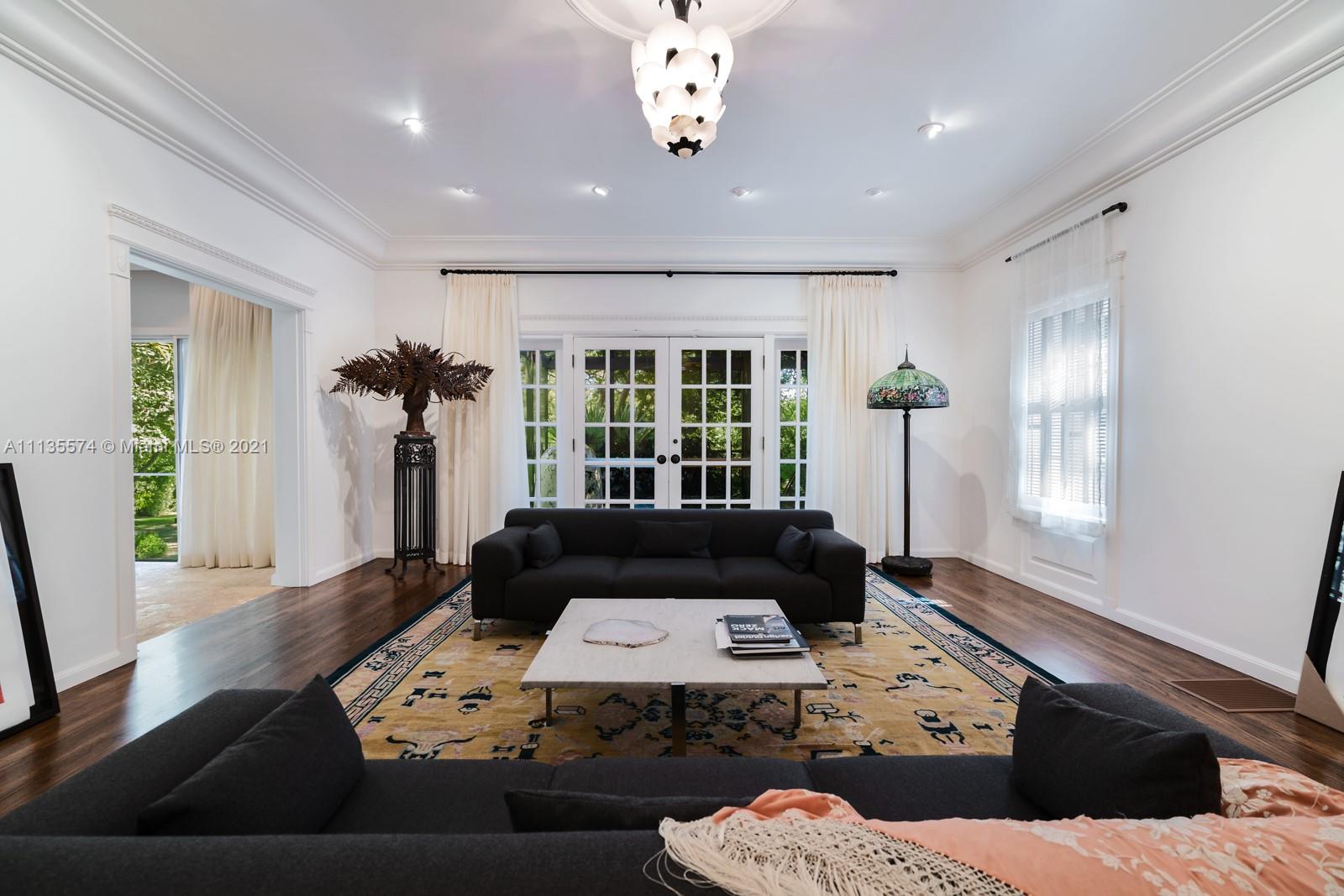 GABLES ESTATES NO 2 - Residential