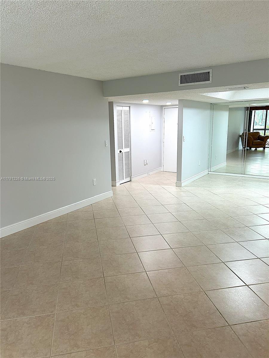 9735 NW 52nd St 117