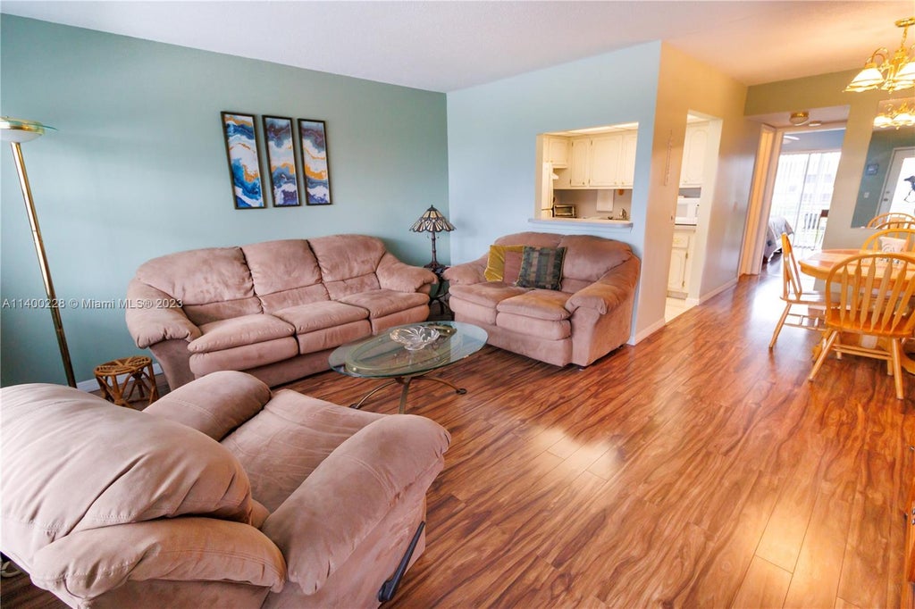 Photo of 90 Berkshire D #90, West Palm Beach, FL 33417 (MLS # A11400228)