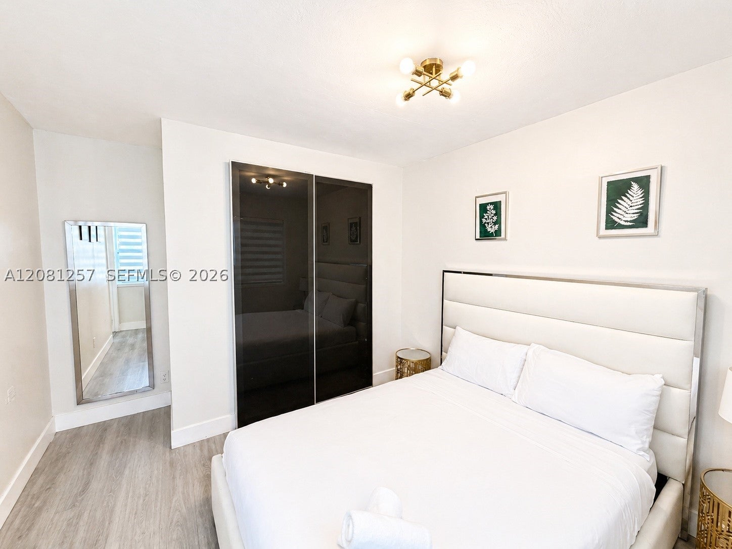 10000 E Bay Harbor Dr 14