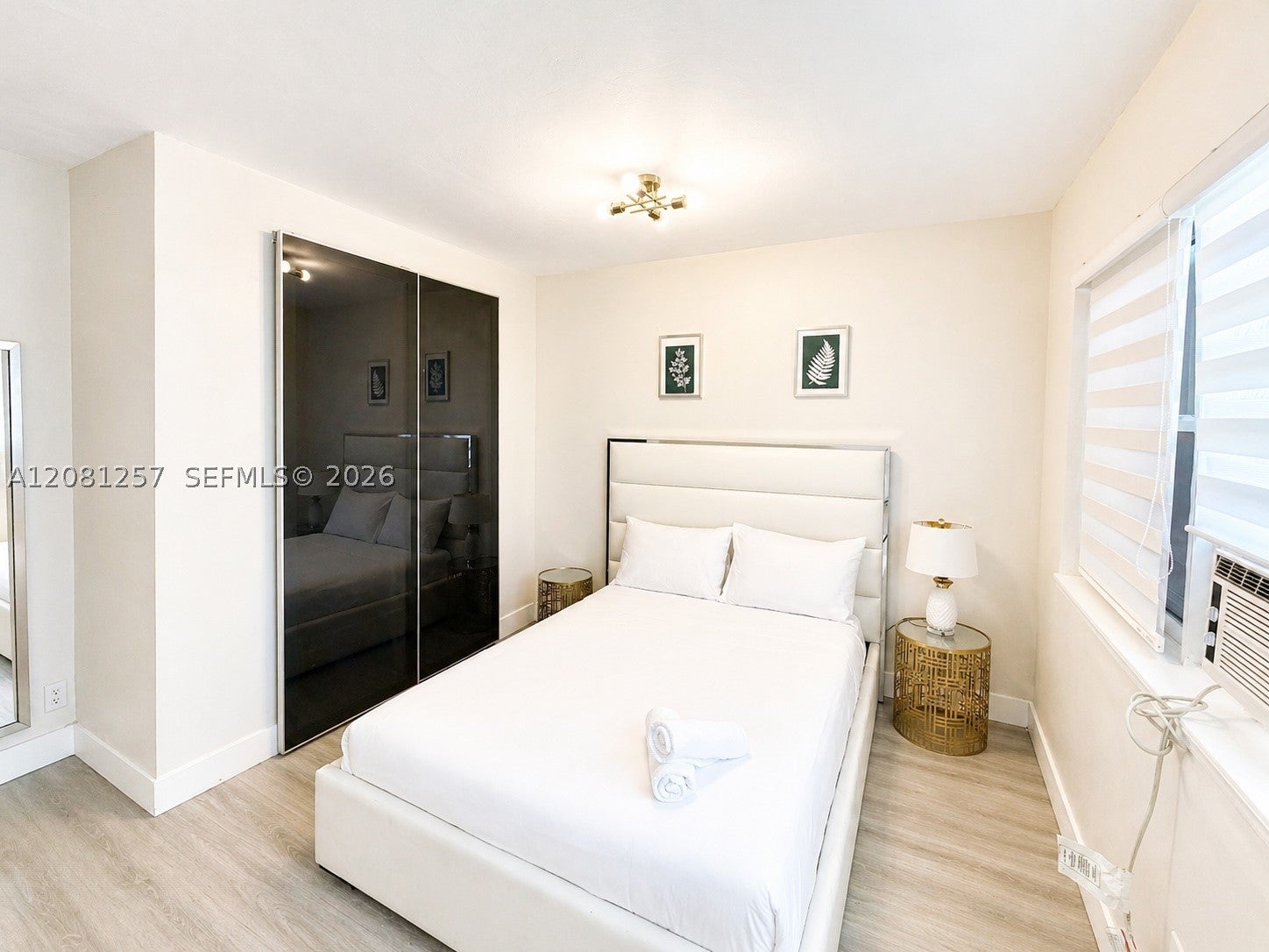 10000 E Bay Harbor Dr 14