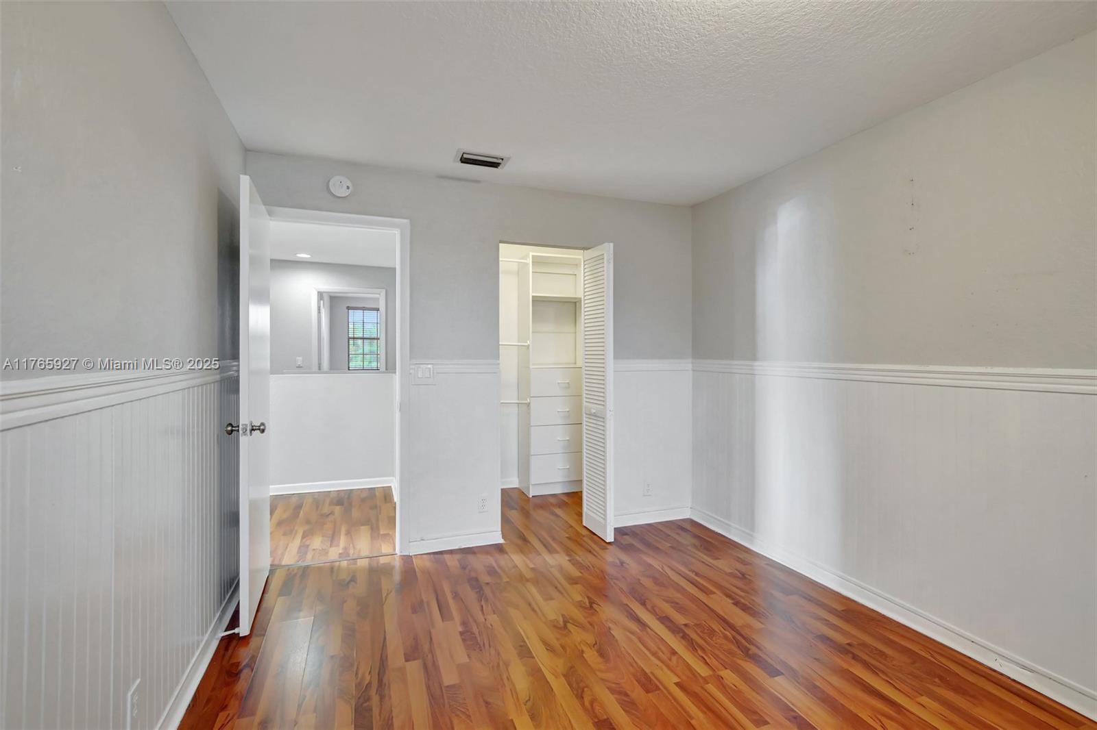 SECTOR 5 - - Residential