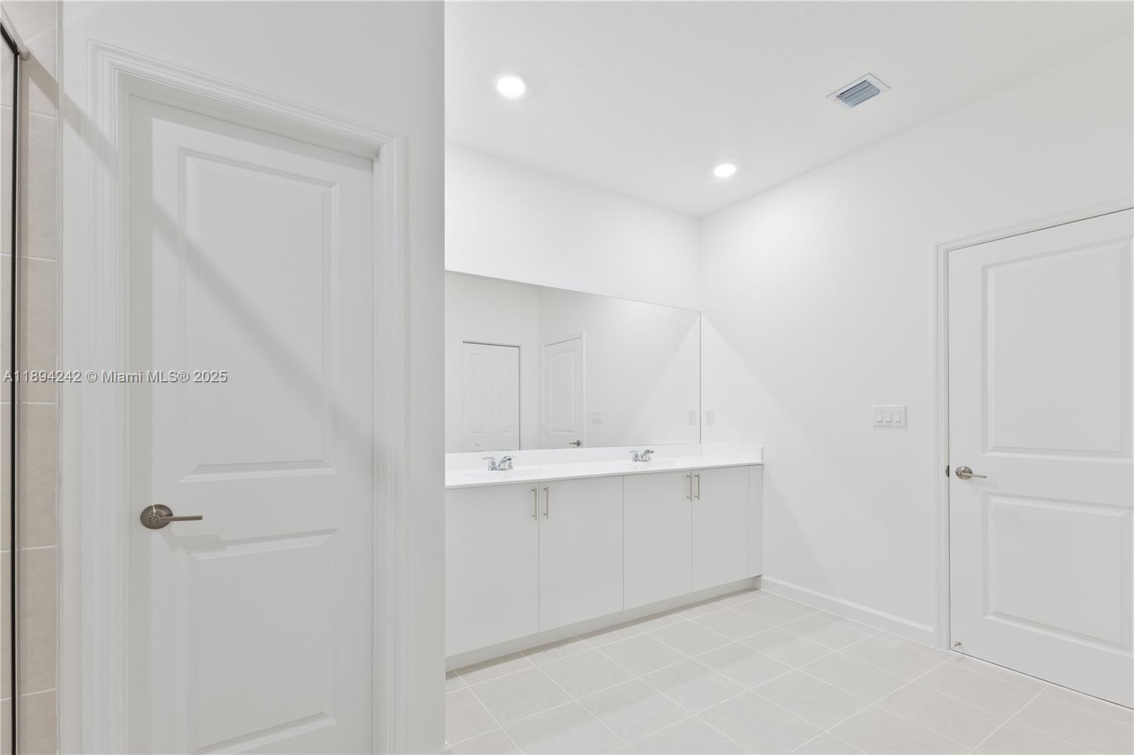 TREGOR ESTATES II - Residential