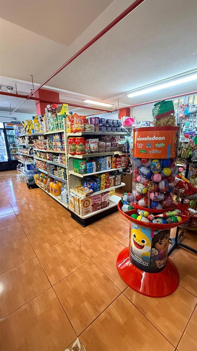 TREASURES ON THE BAY II C - Residential