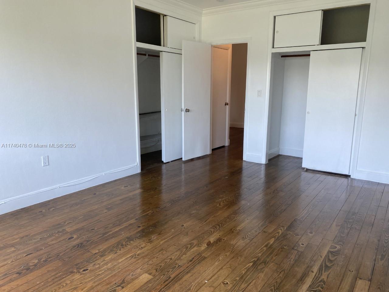 HARBOUR POINT CONDO - Residential