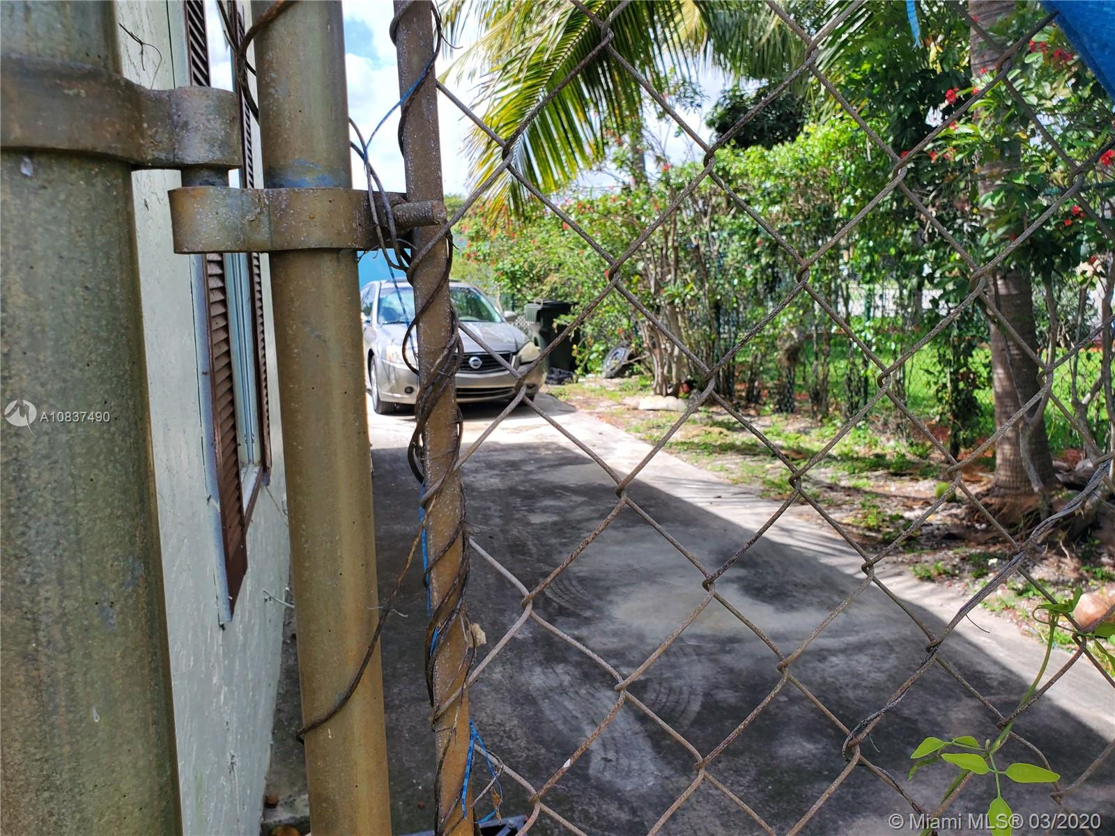 ROSEMONT VILLAS UNIT B - Residential