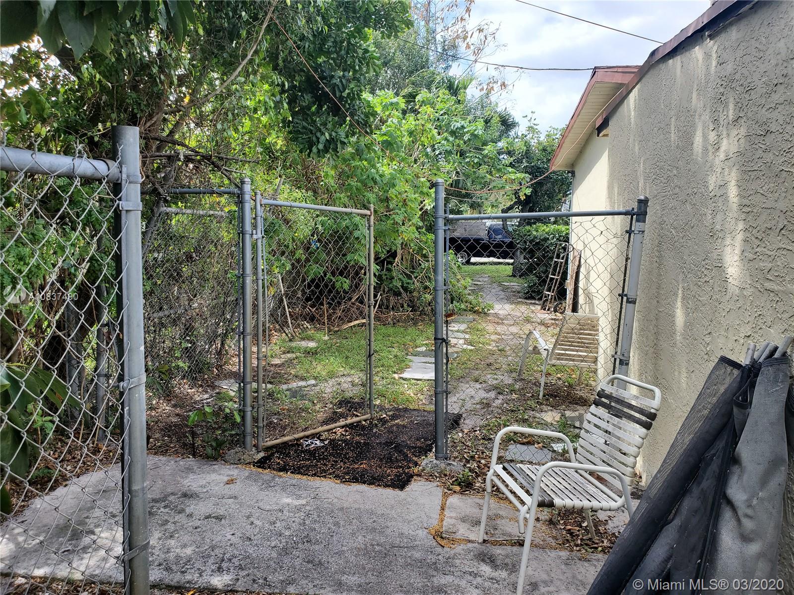 ROSEMONT VILLAS UNIT B - Residential