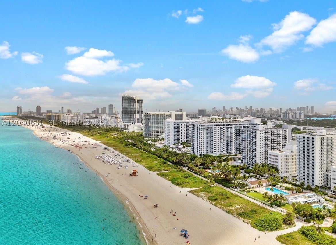 2457 Collins Ave 1603