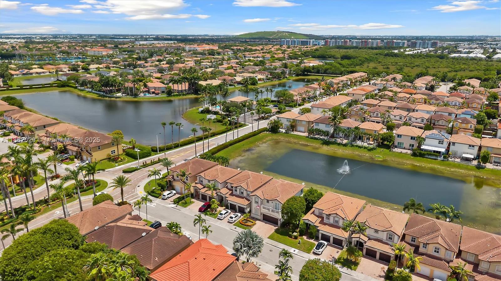 DORAL ISLES NORTH SEC ONE - Residential