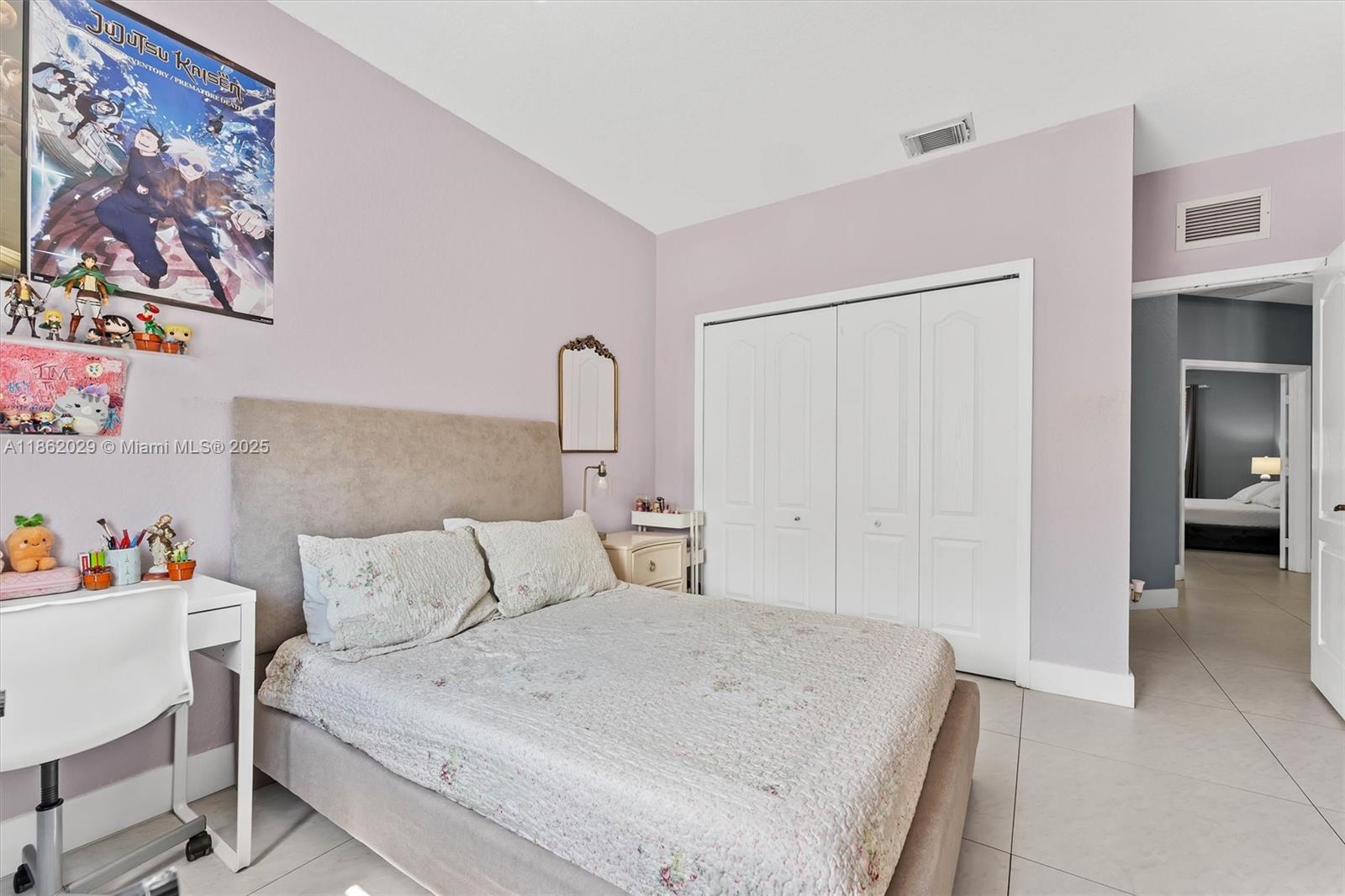 DORAL ISLES NORTH SEC ONE - Residential