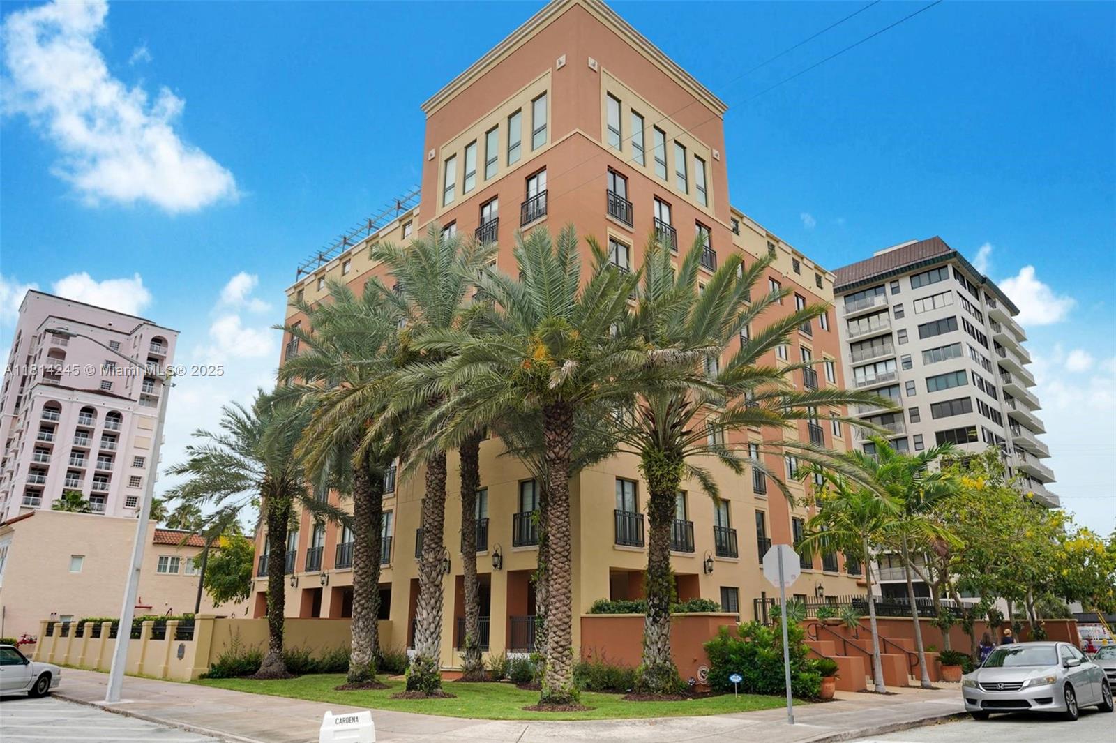 711 Biltmore Way 402, Coral Gables, Broward County, Florida - 2 Bedrooms  
2 Bathrooms - 