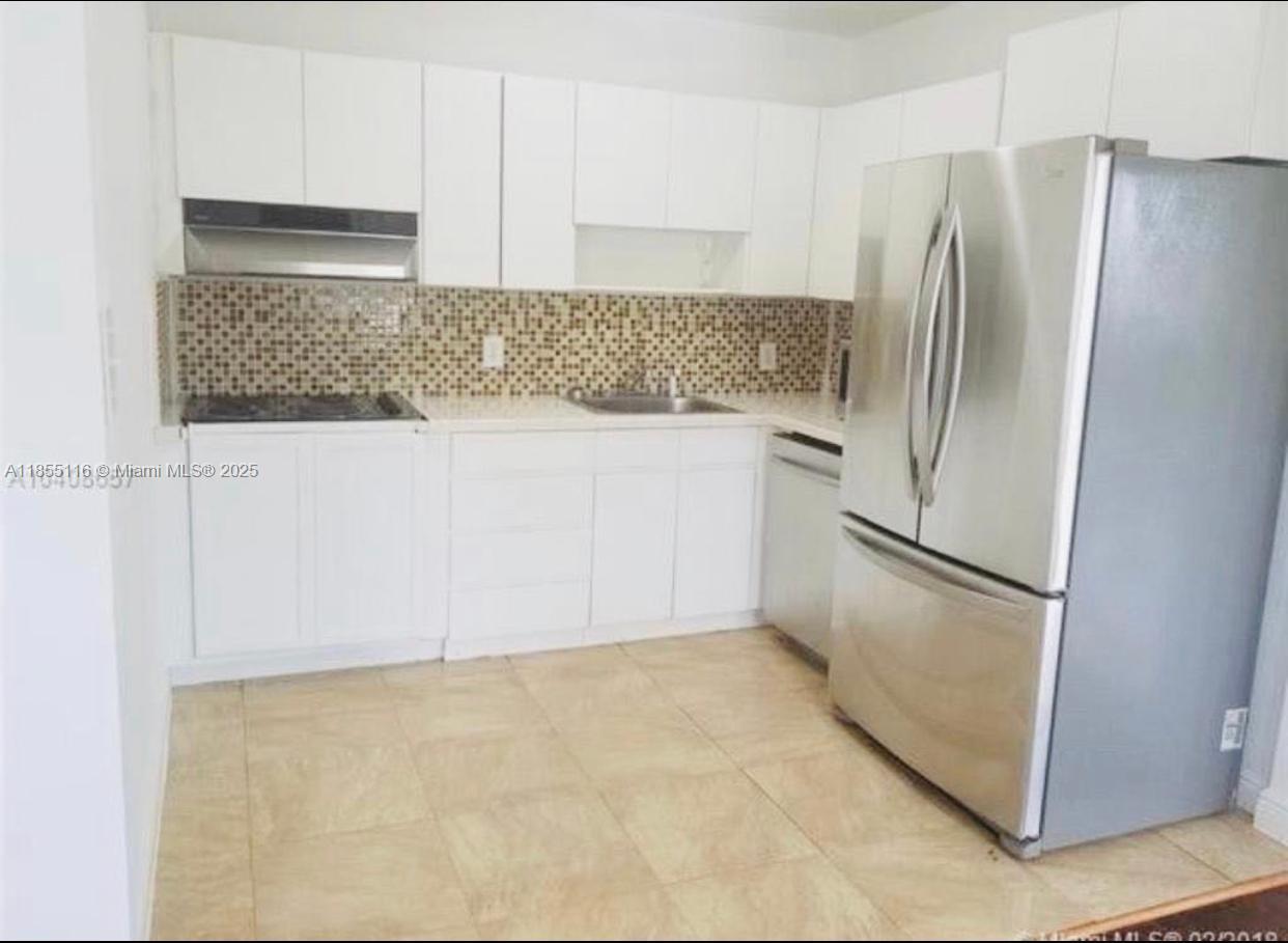 CORAL GABLES FLAGLER STRE - Residential