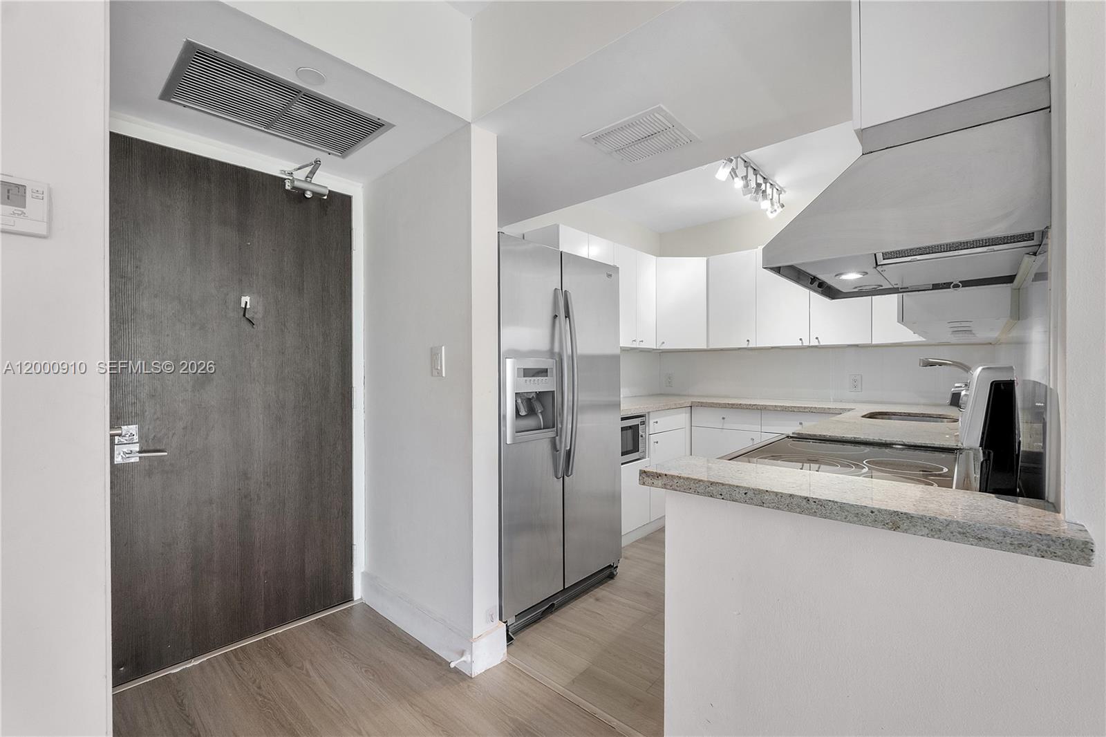 CORONADO CONDO - TOWER II - Residential