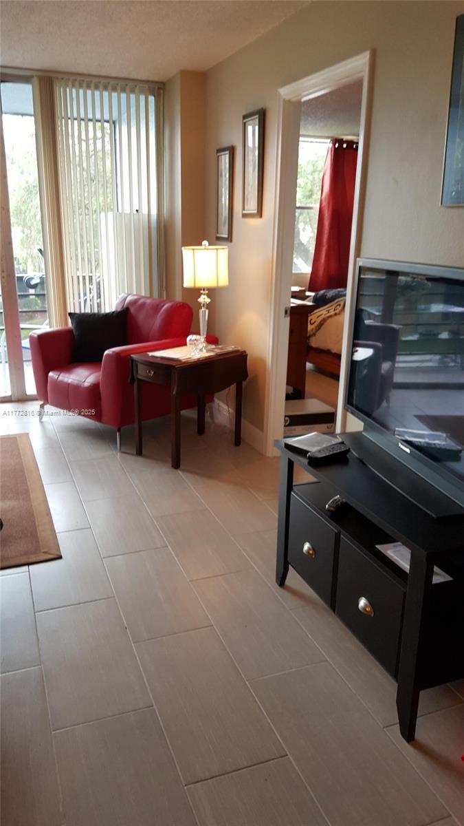 ROYAL PARK CONDO - Residential