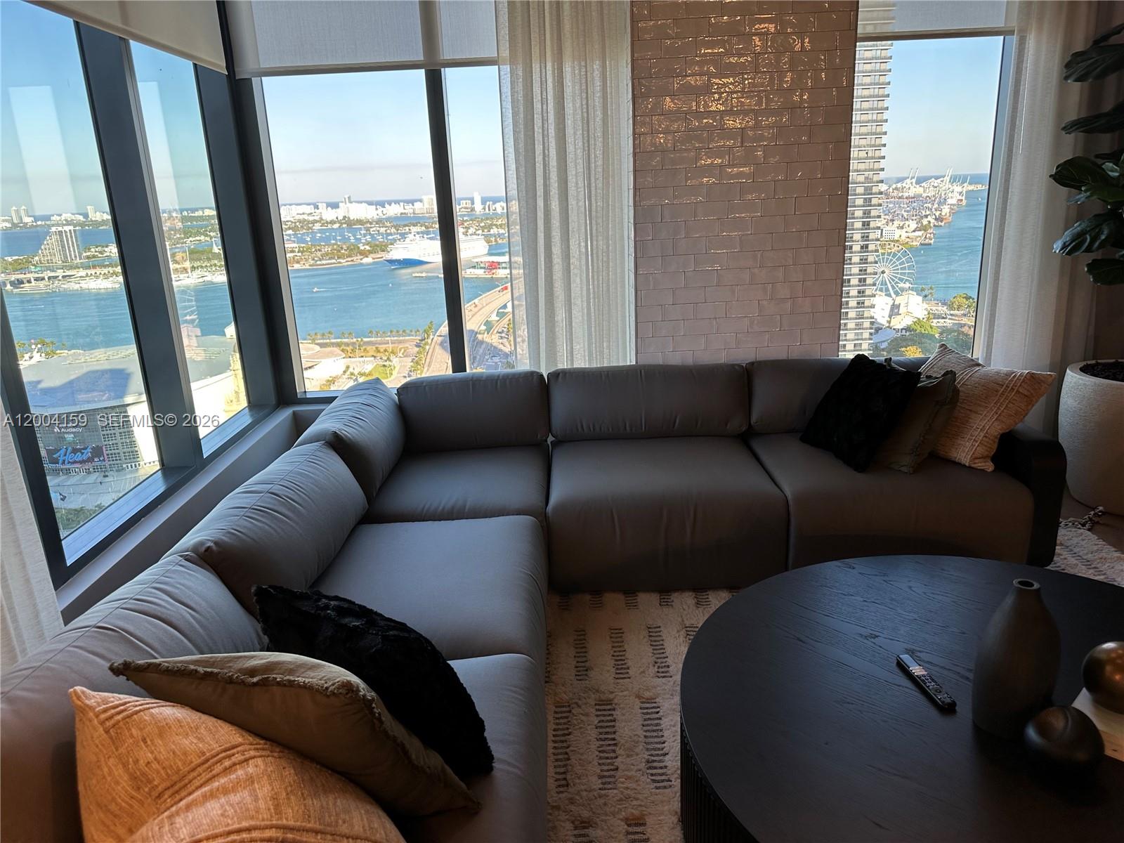 501 FIRST RESIDENCES CONDO - Residential Lease