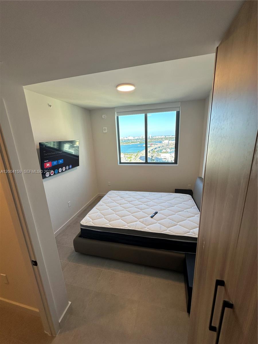 501 FIRST RESIDENCES CONDO - Residential Lease