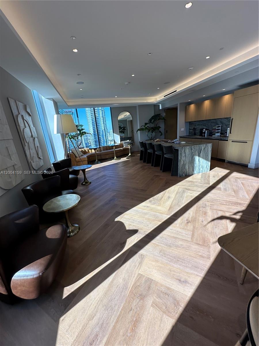 501 FIRST RESIDENCES CONDO - Residential Lease