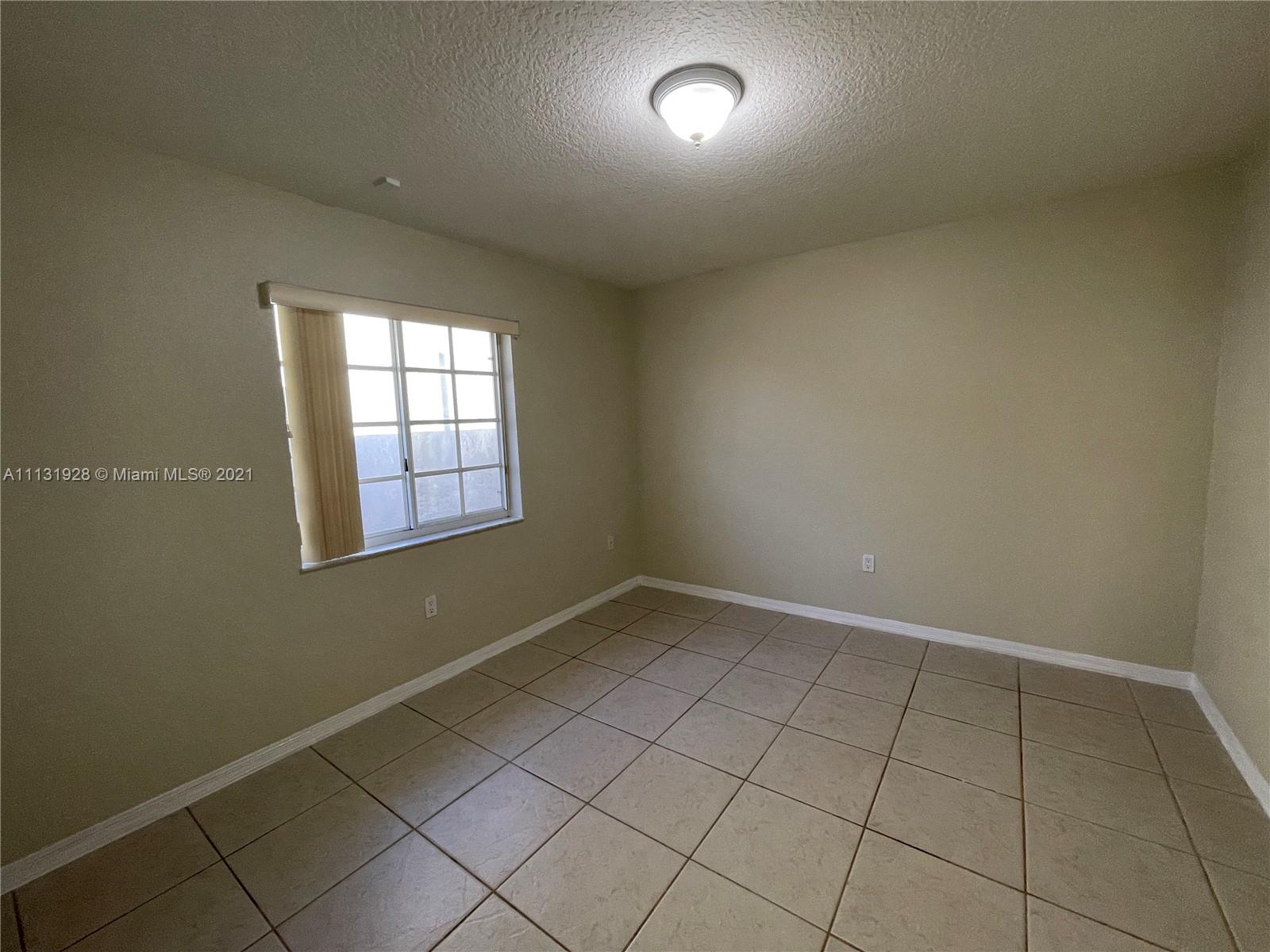 UNIVERSITY PARK WEST SEC - Residential Lease