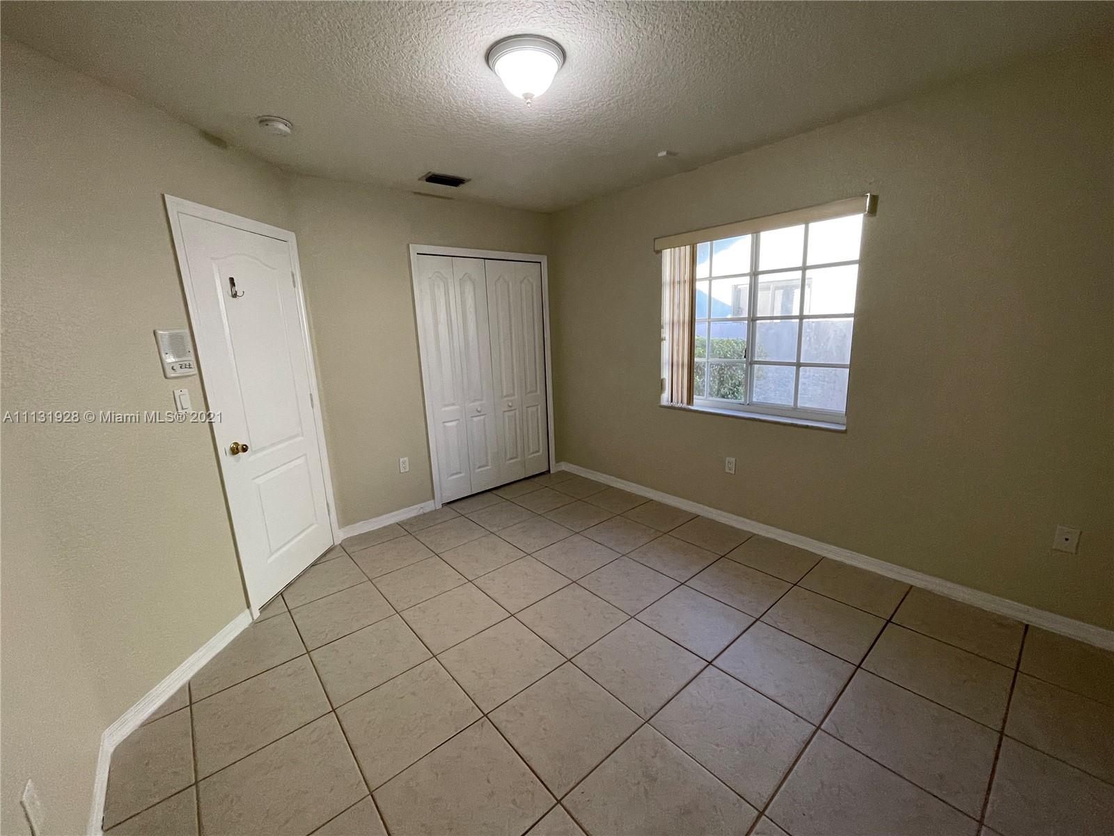 UNIVERSITY PARK WEST SEC - Residential Lease