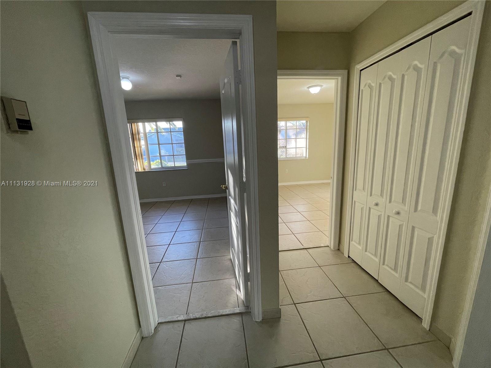 UNIVERSITY PARK WEST SEC - Residential Lease