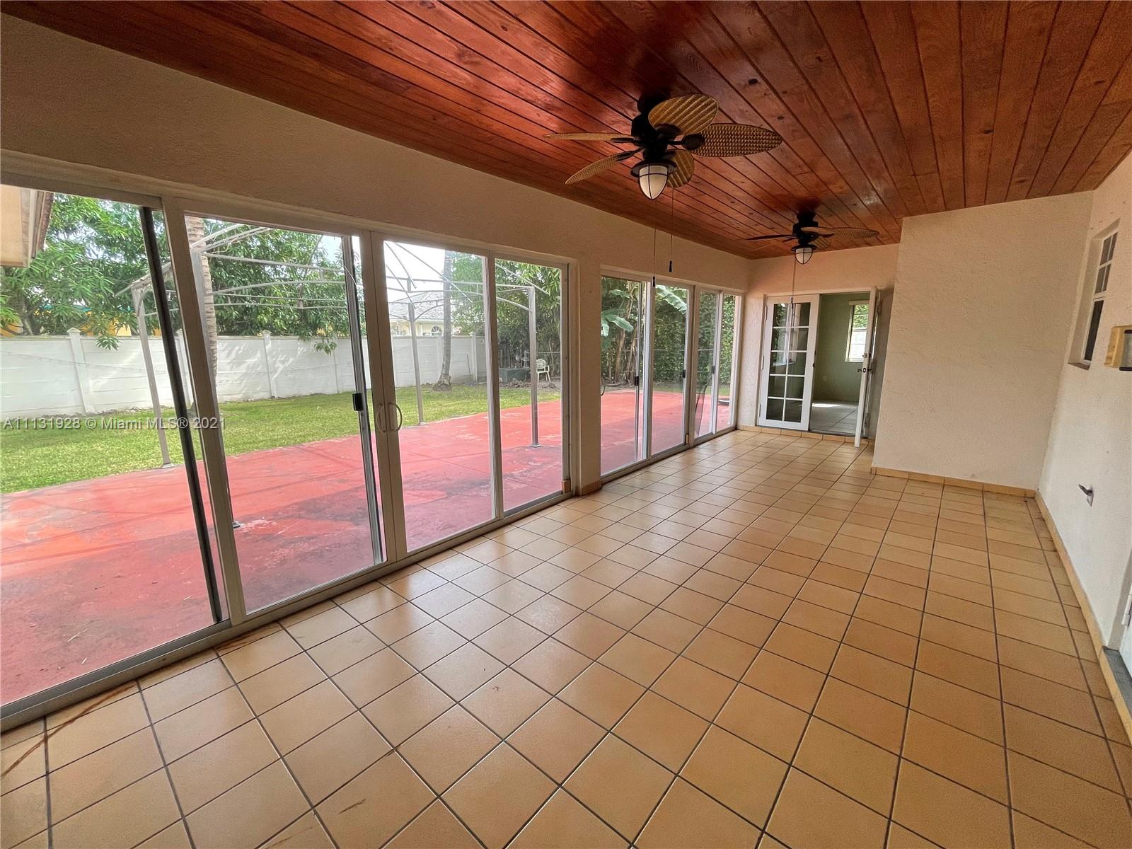 UNIVERSITY PARK WEST SEC - Residential Lease