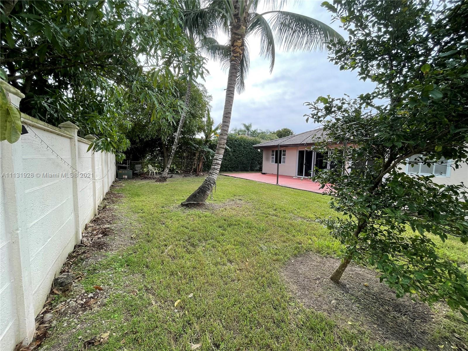 UNIVERSITY PARK WEST SEC - Residential Lease