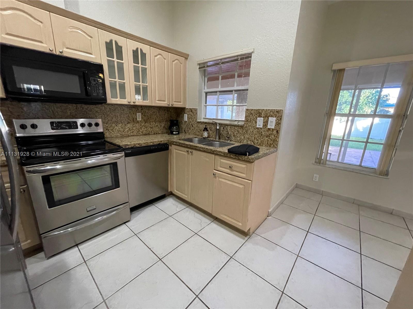 UNIVERSITY PARK WEST SEC - Residential Lease