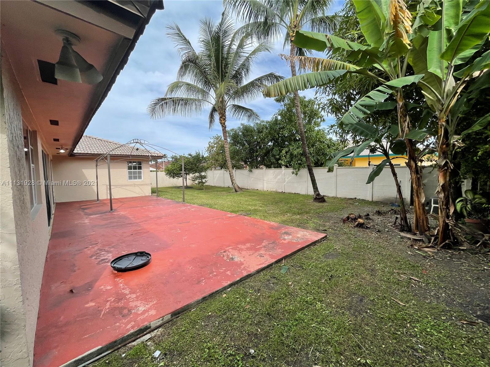 UNIVERSITY PARK WEST SEC - Residential Lease