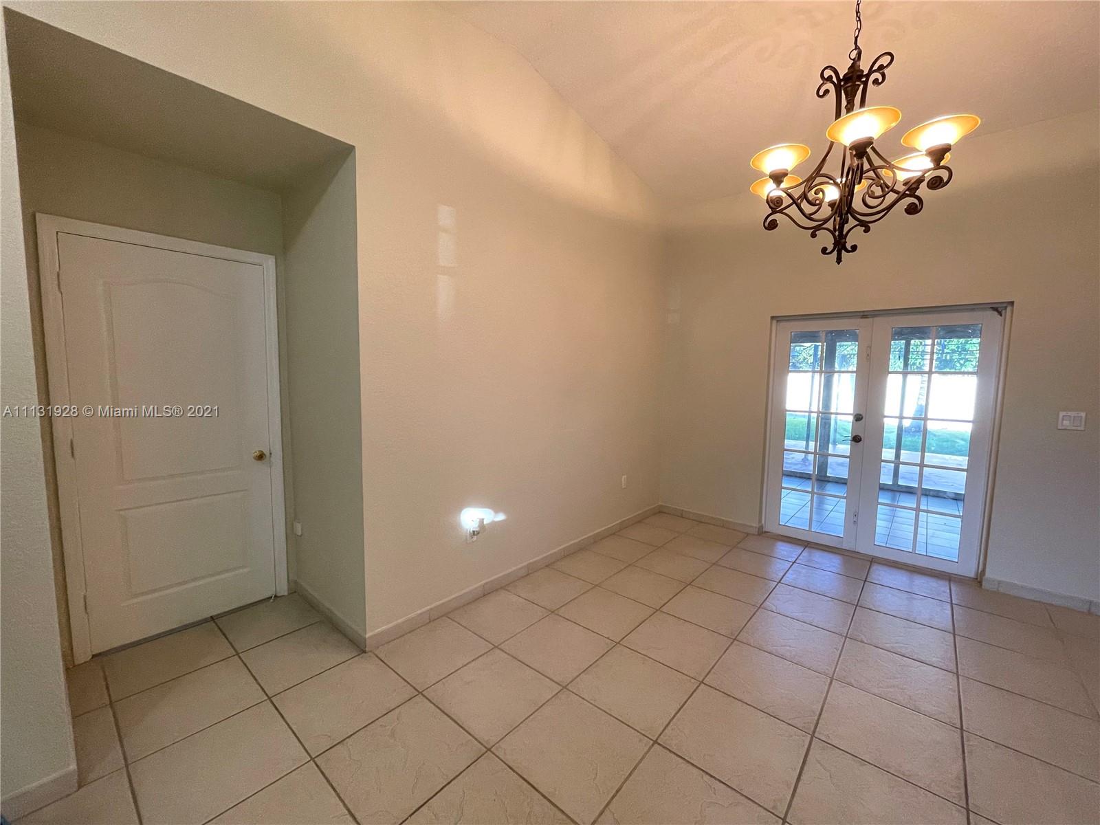 UNIVERSITY PARK WEST SEC - Residential Lease