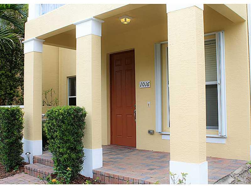 PALOMA LAKES CONDO NO 1 - Residential Lease