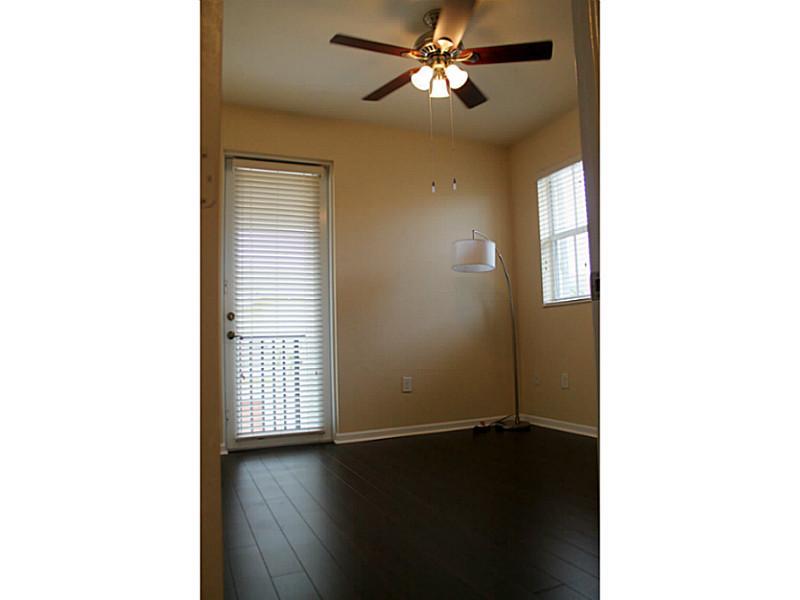 PALOMA LAKES CONDO NO 1 - Residential Lease