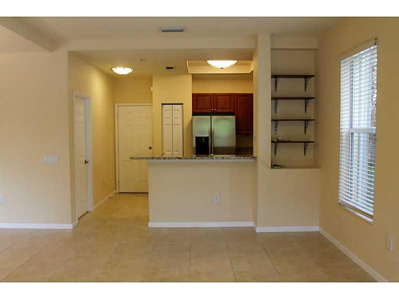 PALOMA LAKES CONDO NO 1 - Residential Lease