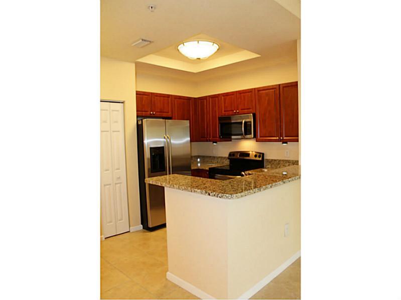 PALOMA LAKES CONDO NO 1 - Residential Lease