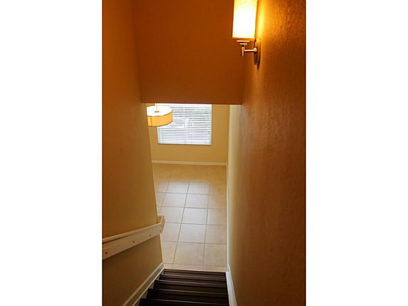 PALOMA LAKES CONDO NO 1 - Residential Lease