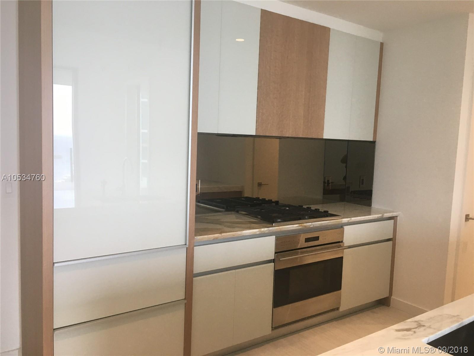CLUB RESIDENCES AT PARK G - Residential Lease