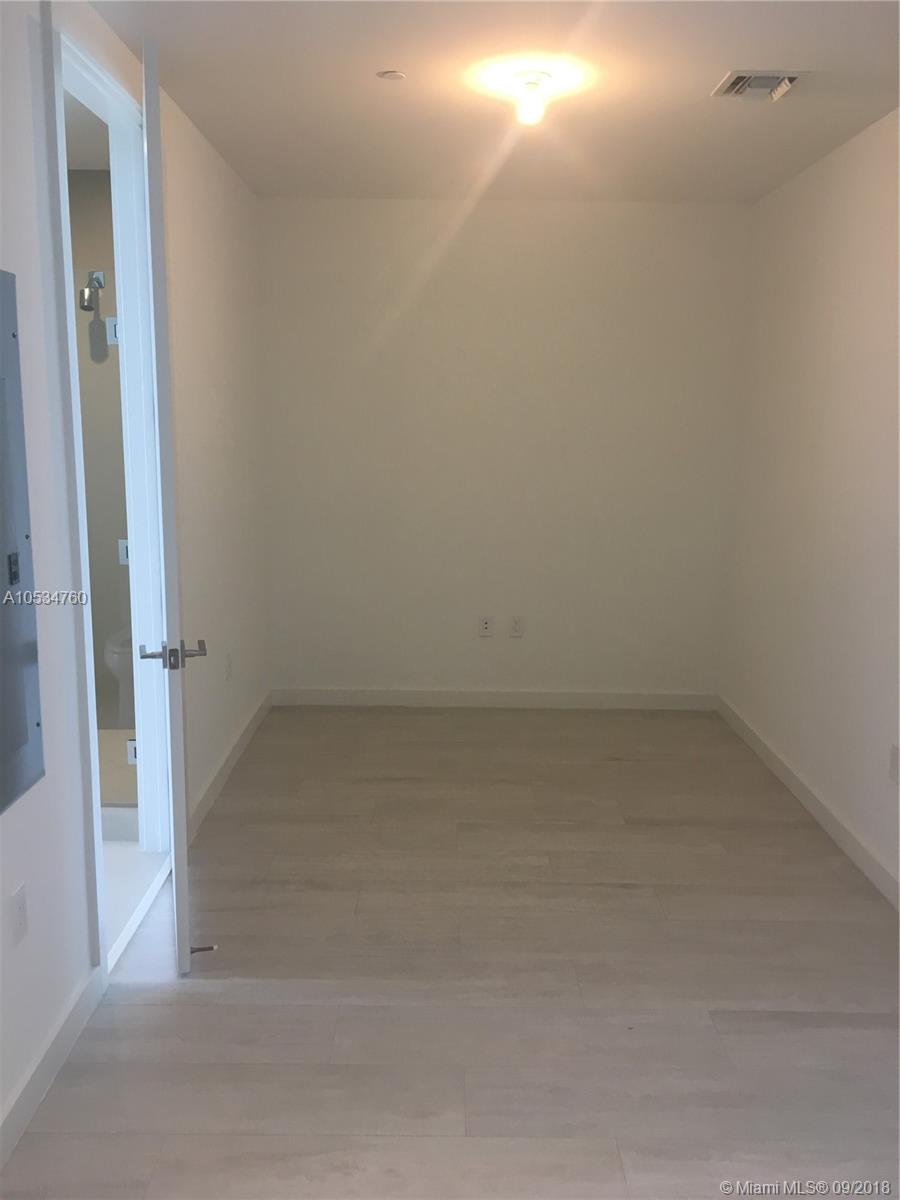 CLUB RESIDENCES AT PARK G - Residential Lease