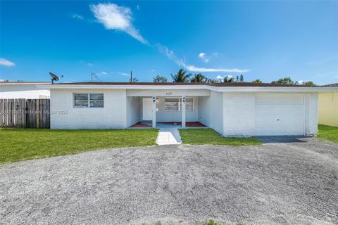 6620 NW 21st Ct Sunrise FL 33313
