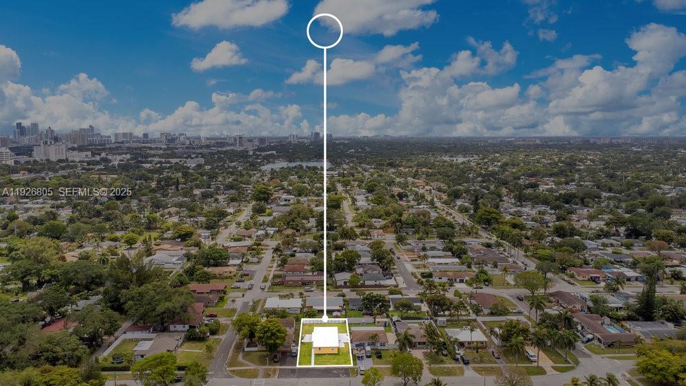 HALLANDALE GARDEN PARK - Residential Income