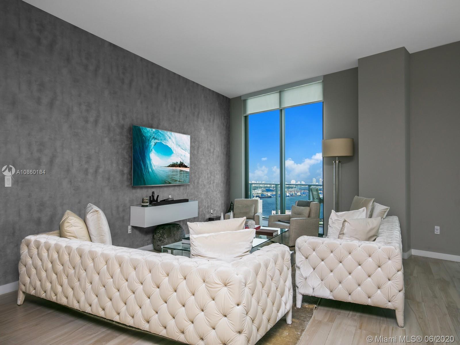 SLS BRICKELL - Residential