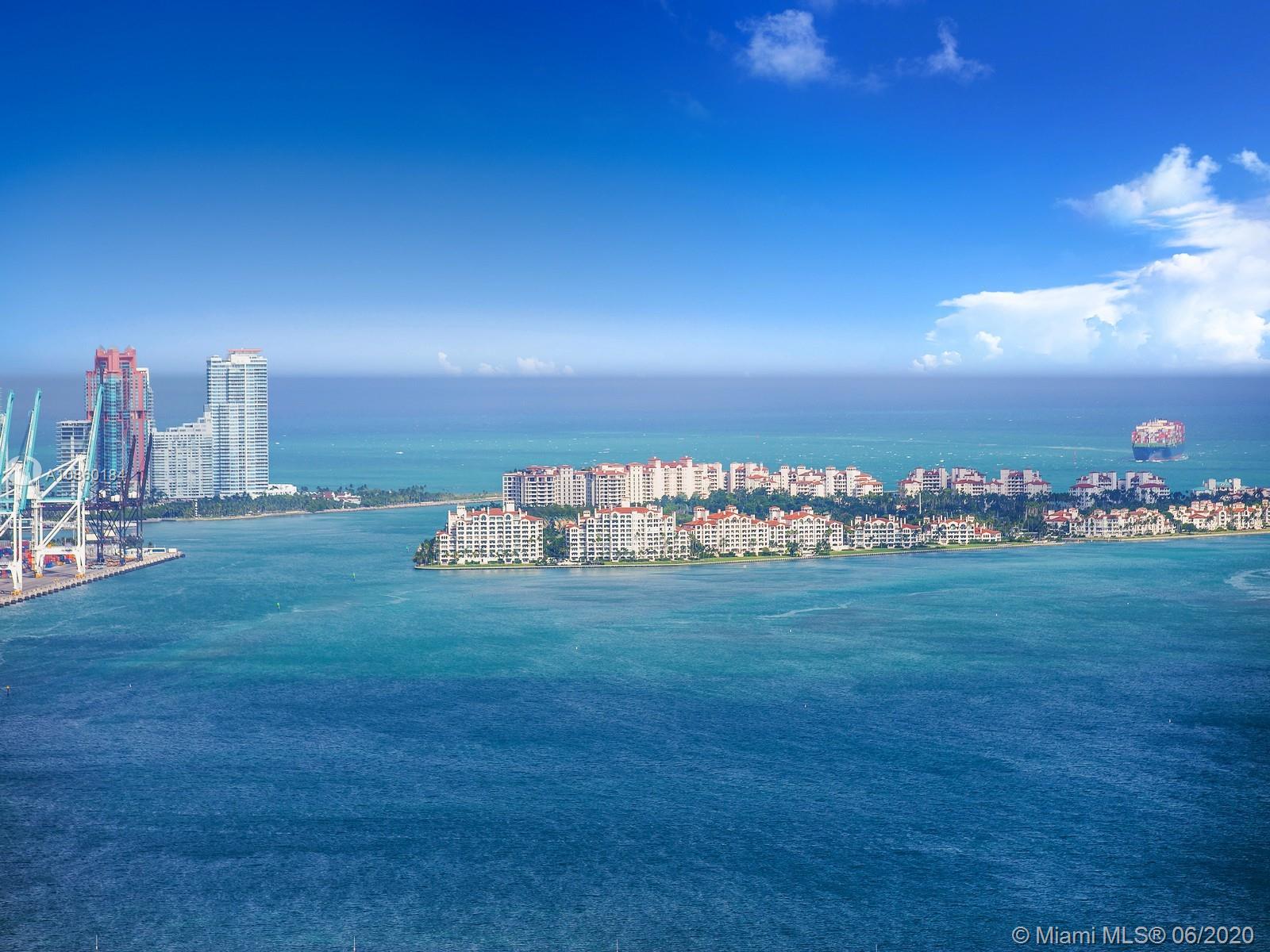 SLS BRICKELL - Residential