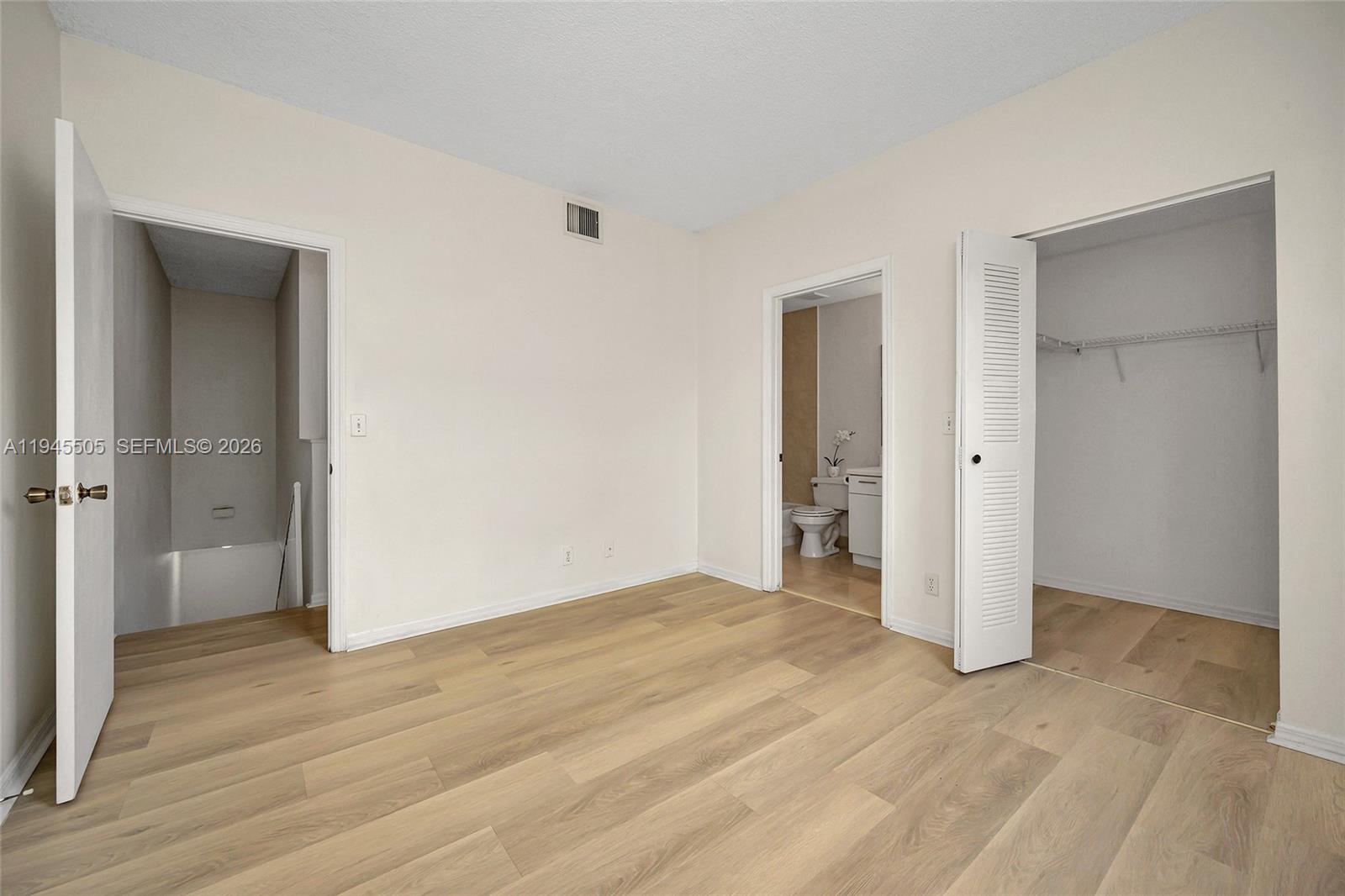 SECTORS 3 & 4 BOUNDARY PL - Residential