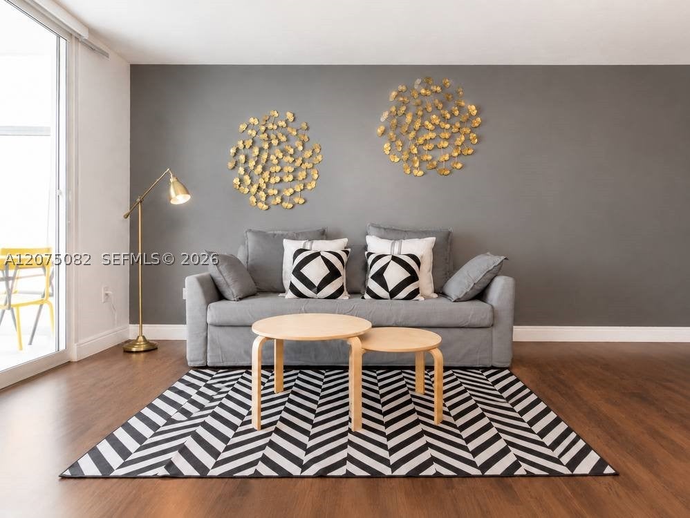 1200 Brickell Bay Dr 3207